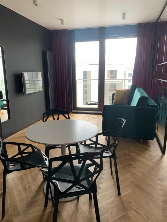 Apartamenty Wola Goleszowska Varsovia Exterior foto